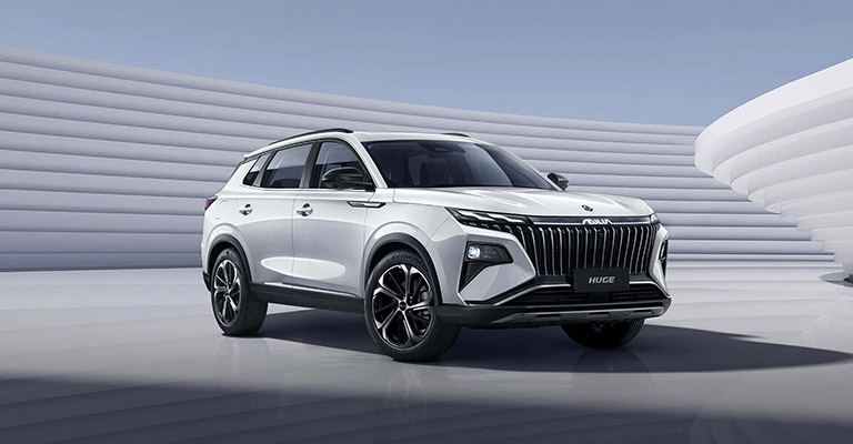 dongfeng huge bianca disponibile da spazio a torino